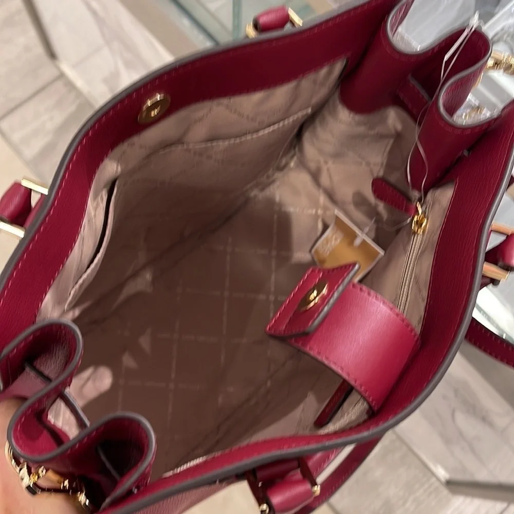 MICHAEL KORS HAMILTON MEDIUM SATCHEL DARK CHERRY COLOR